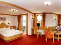 Berghof  Hotel - 