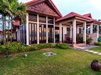 Borneo Beach Villas - 