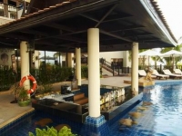 Garden Cliff Resort   SPA - pool bar