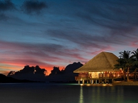 Four Seasons Resort Bora Bora - Sunset bar