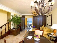 Occidental Royal Hideaway Playacar - Suite Living Room