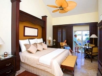 Occidental Royal Hideaway Playacar - Luxury Room