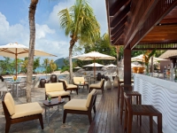 Raffles Praslin Seychelles - Curieuse Pool Bar