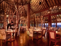 Four Seasons Resort Bora Bora - Arii Moana Restaurant