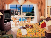Renaissance Golden View Beach Resort - 