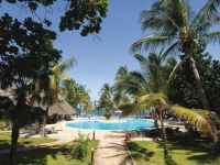 Sandies Tropical Beach Resort - 