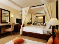 Boracay Mandarin Island Hotel - 